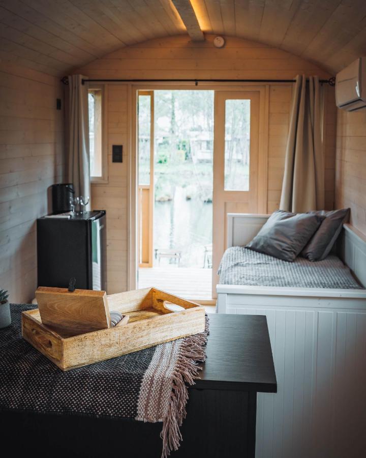 Glamping - 25 Min Roermond, Maasmechelen & Maastricht Hotel Kinrooi Kültér fotó
