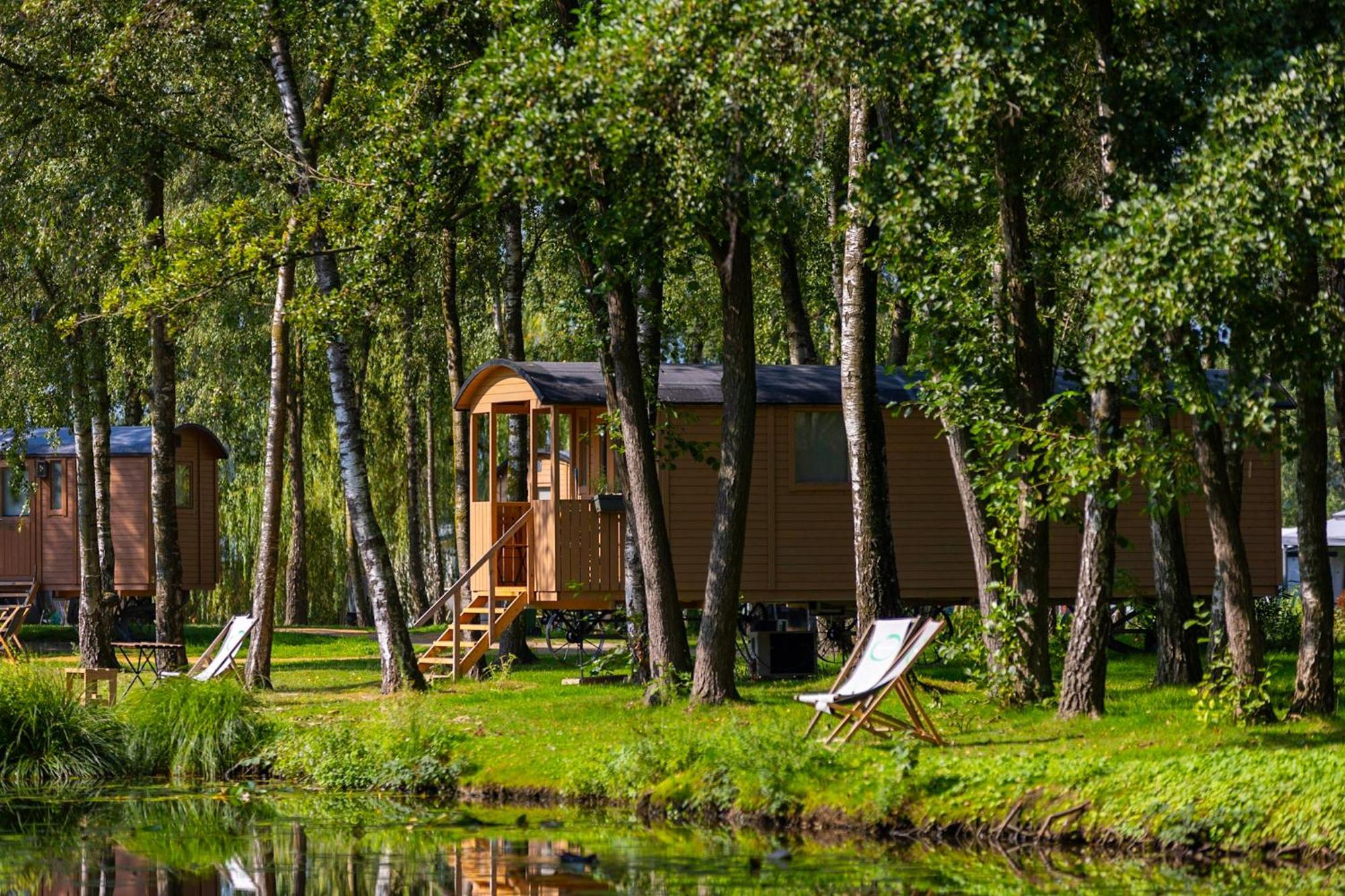 Glamping - 25 Min Roermond, Maasmechelen & Maastricht Hotel Kinrooi Kültér fotó